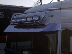 Bara inox proiectoare tavan DAF XF 95 cabina inalta