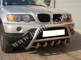 Bmw X5 Bullbar B004 (1) Bullbar inox BMW X5, praguri inox BMW X5, praguri aluminiu BMW X5, scut metalic motor BMW X5, carlig tractare BMW X5, jenti aliaj BMW X5, paravanturi geam BMW...