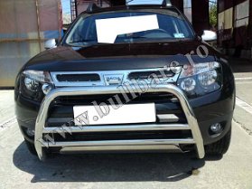 D. Duster Bullbar inox B003 (4) Bullbar inox Dacia Duster, bullbar poliuretan Dacia Duster, praguri inox Dacia Duster, praguri aluminiu Dacia Duster, toros-uri Dacia Duster, scut metalic motor...
