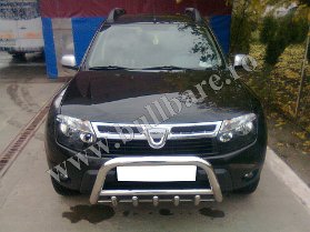 D. Duster Bullbar inox B004 (4) Bullbar inox Dacia Duster, bullbar poliuretan Dacia Duster, praguri inox Dacia Duster, praguri aluminiu Dacia Duster, toros-uri Dacia Duster, scut metalic motor...