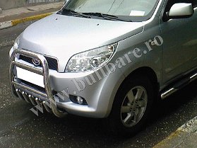 D. Terios 07+ Bullbar inox B011 (2) Bullbar inox Daihatsu Terios '07+, bullbar poliuretan Daihatsu Terios '07+, praguri inox Daihatsu Terios '07+, praguri aluminiu Daihatsu Terios '07+, toros-uri...