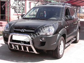 H. Tucson Bullbar inox B004 2 Bullbar inox Hyundai Tucson, bullbar poliuretan Hyundai Tucson, praguri inox Hyundai Tucson, praguri aluminiu Hyundai Tucson, toros-uri Hyundai Tucson, scut...