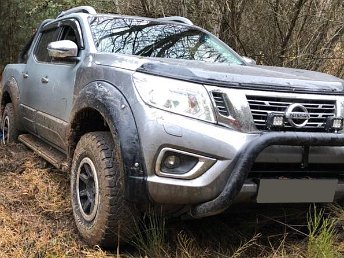 Aparatori portiere, body clouding Nissan Navara D23 '14+ NP300 (3)