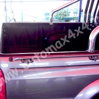 Mazda B2500 Capitonaj bena Pret - Cere oferta