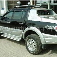 Mitsubishi L200 '06- Aparatori laterale Pret - Cere oferta