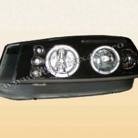 Renault Megane '03 Far negru Pret - Cere oferta